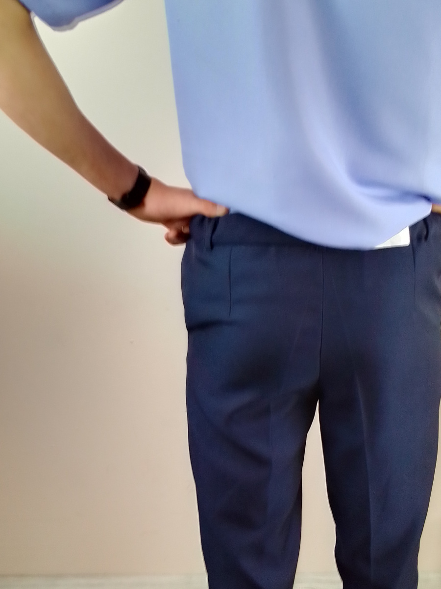 брюки школьные