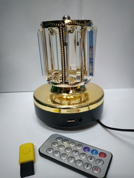 светильник светодиодный на подставке